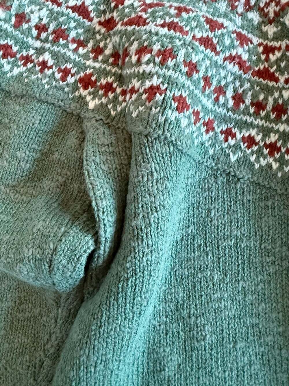 L.L. Bean Fair Isle Turtleneck Sweater Size S Blue Wool Blend - Picture 3 of 6